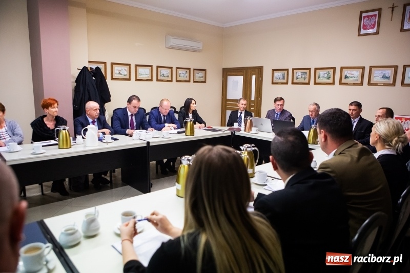 Zdjęcie w galerii na portalu naszraciborz.pl: W Rudniku zmiana warty. Nowy wójt, nowy przewodniczący  wiadomości z regionu