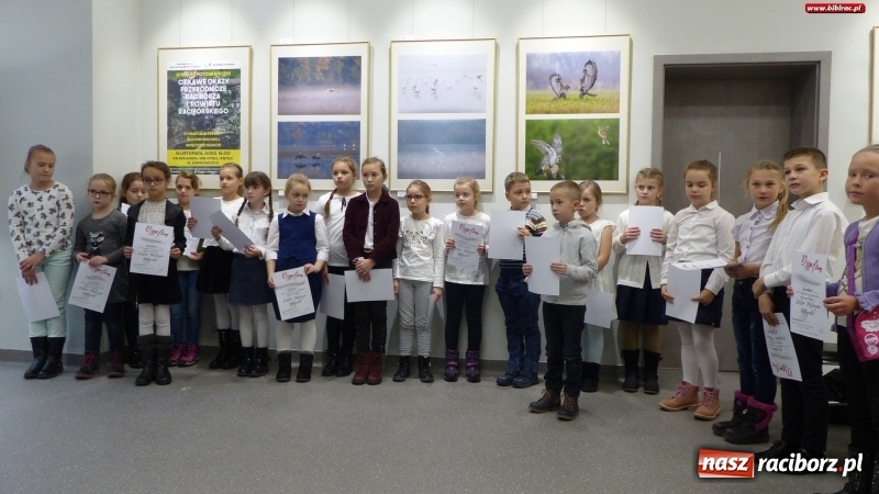 Zdjęcie w galerii na portalu naszraciborz.pl: Powiatowy Konkurs Pięknego Pisania Zostań Mistrzem kaligrafii wiadomości z regionu