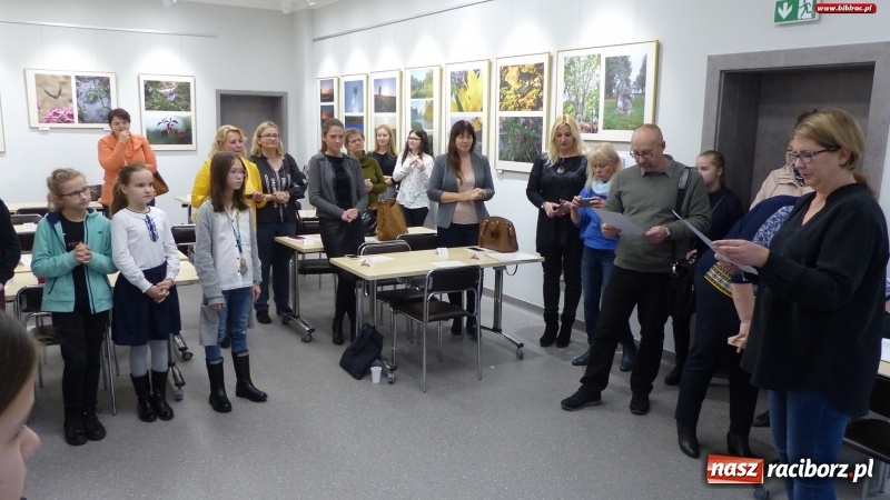 Zdjęcie w galerii na portalu naszraciborz.pl: Powiatowy Konkurs Pięknego Pisania Zostań Mistrzem kaligrafii wiadomości z regionu