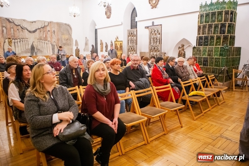 Zdjęcie w galerii na portalu naszraciborz.pl: Całkiem serio, choć niekoniecznie  wiadomości z regionu