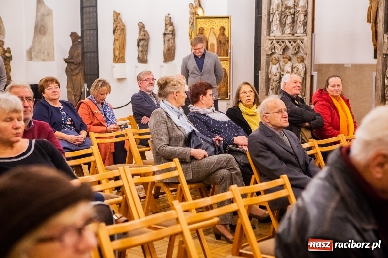 Zdjęcie w galerii na portalu naszraciborz.pl: Całkiem serio, choć niekoniecznie  wiadomości z regionu