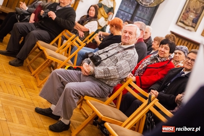 Zdjęcie w galerii na portalu naszraciborz.pl: Całkiem serio, choć niekoniecznie  wiadomości z regionu