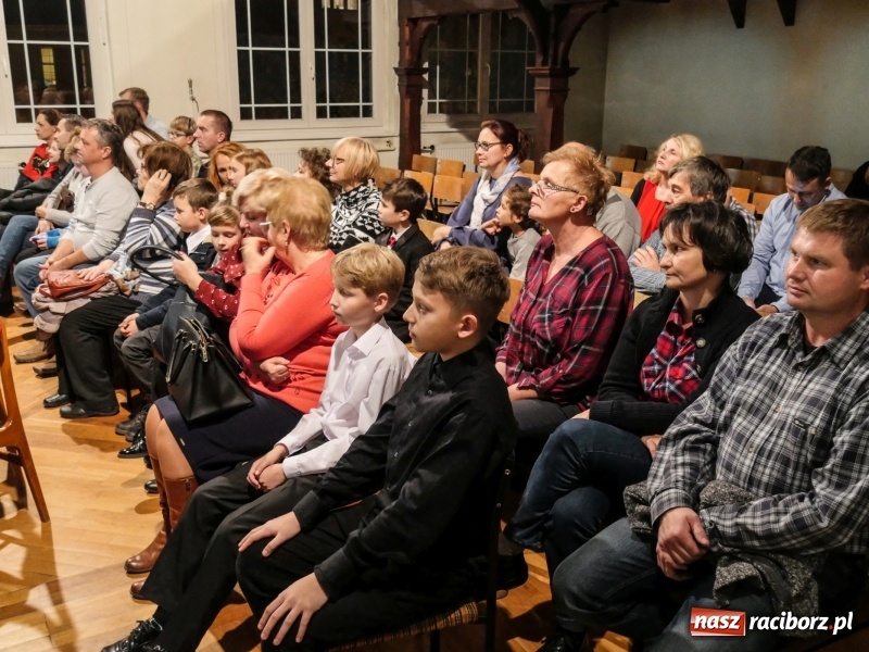 Zdjęcie w galerii na portalu naszraciborz.pl: Raciborski konkurs akordeonowy. Amalgalis na finał  wiadomości z regionu