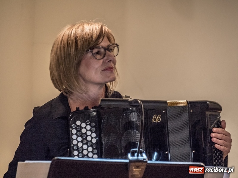 Zdjęcie w galerii na portalu naszraciborz.pl: Raciborski konkurs akordeonowy. Amalgalis na finał  wiadomości z regionu