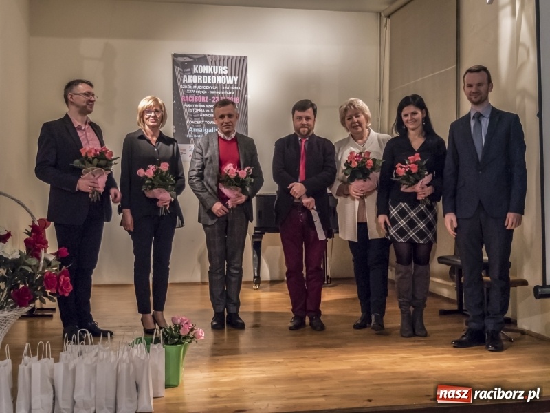 Zdjęcie w galerii na portalu naszraciborz.pl: Raciborski konkurs akordeonowy. Amalgalis na finał  wiadomości z regionu