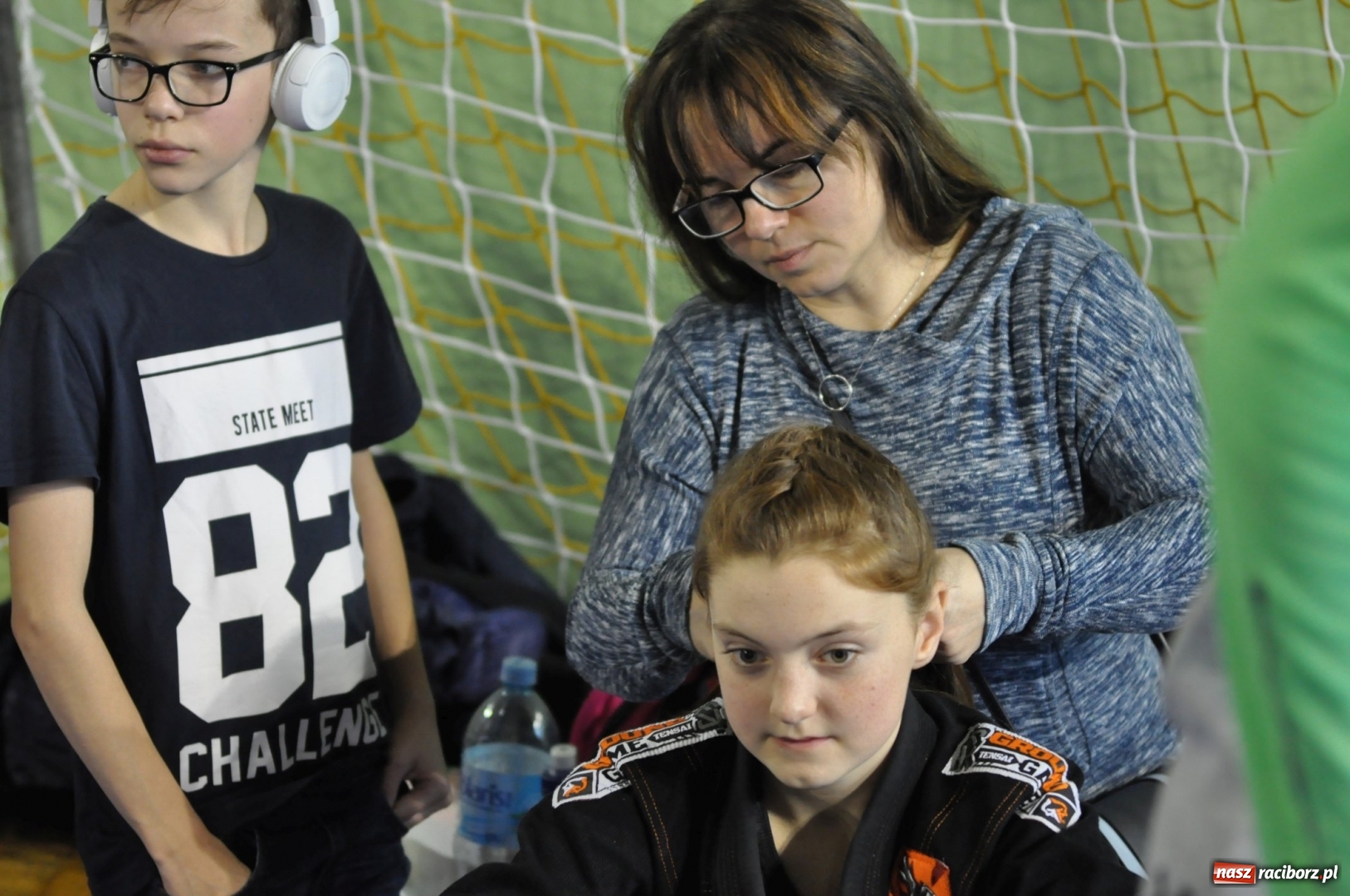 Zdjęcie w galerii na portalu naszraciborz.pl: Ogólnopolska liga dzieci i młodzieży w ju-jitsu na matach w Kuźni Raciborskiej wiadomości z regionu