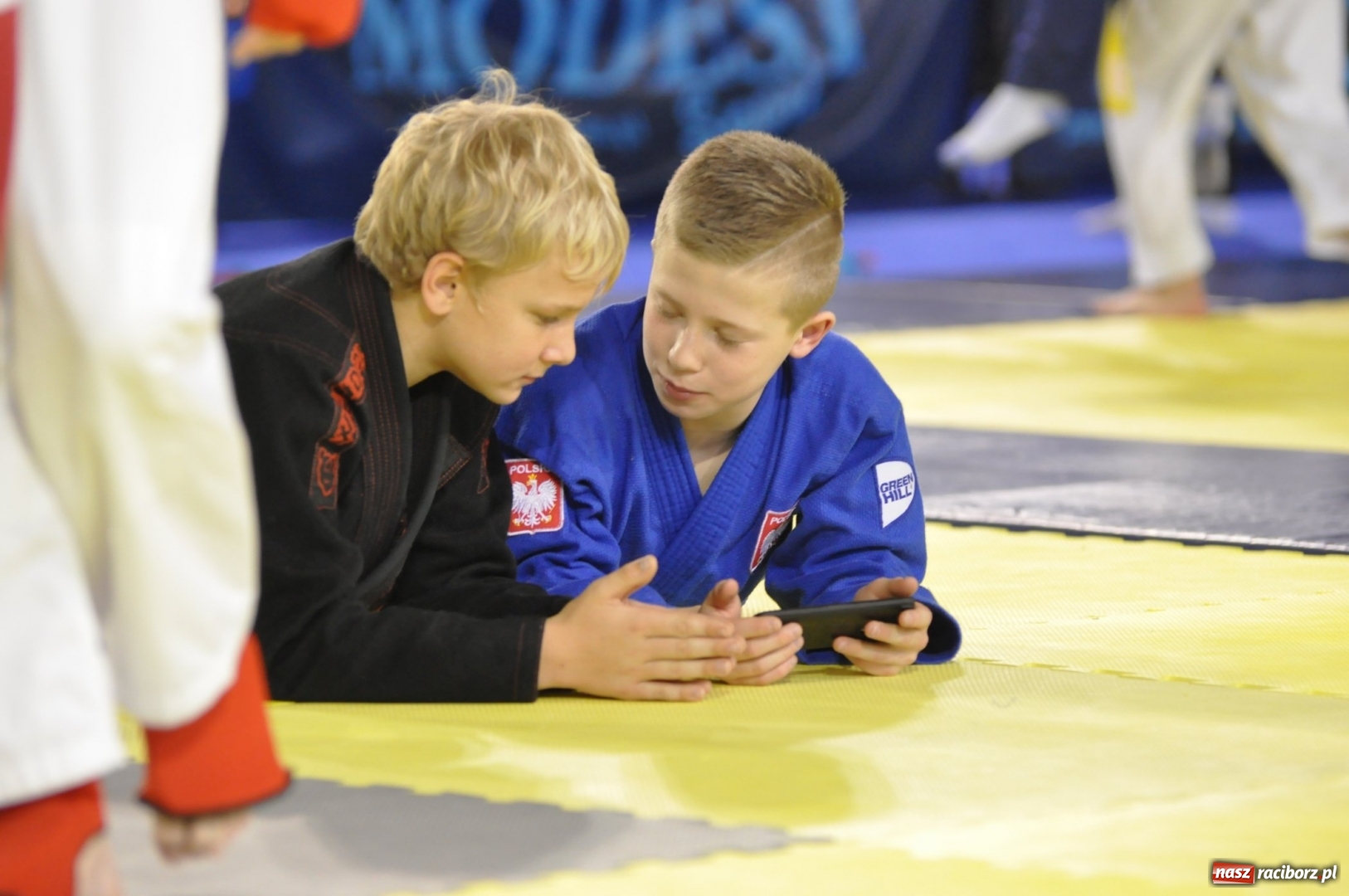 Zdjęcie w galerii na portalu naszraciborz.pl: Ogólnopolska liga dzieci i młodzieży w ju-jitsu na matach w Kuźni Raciborskiej wiadomości z regionu