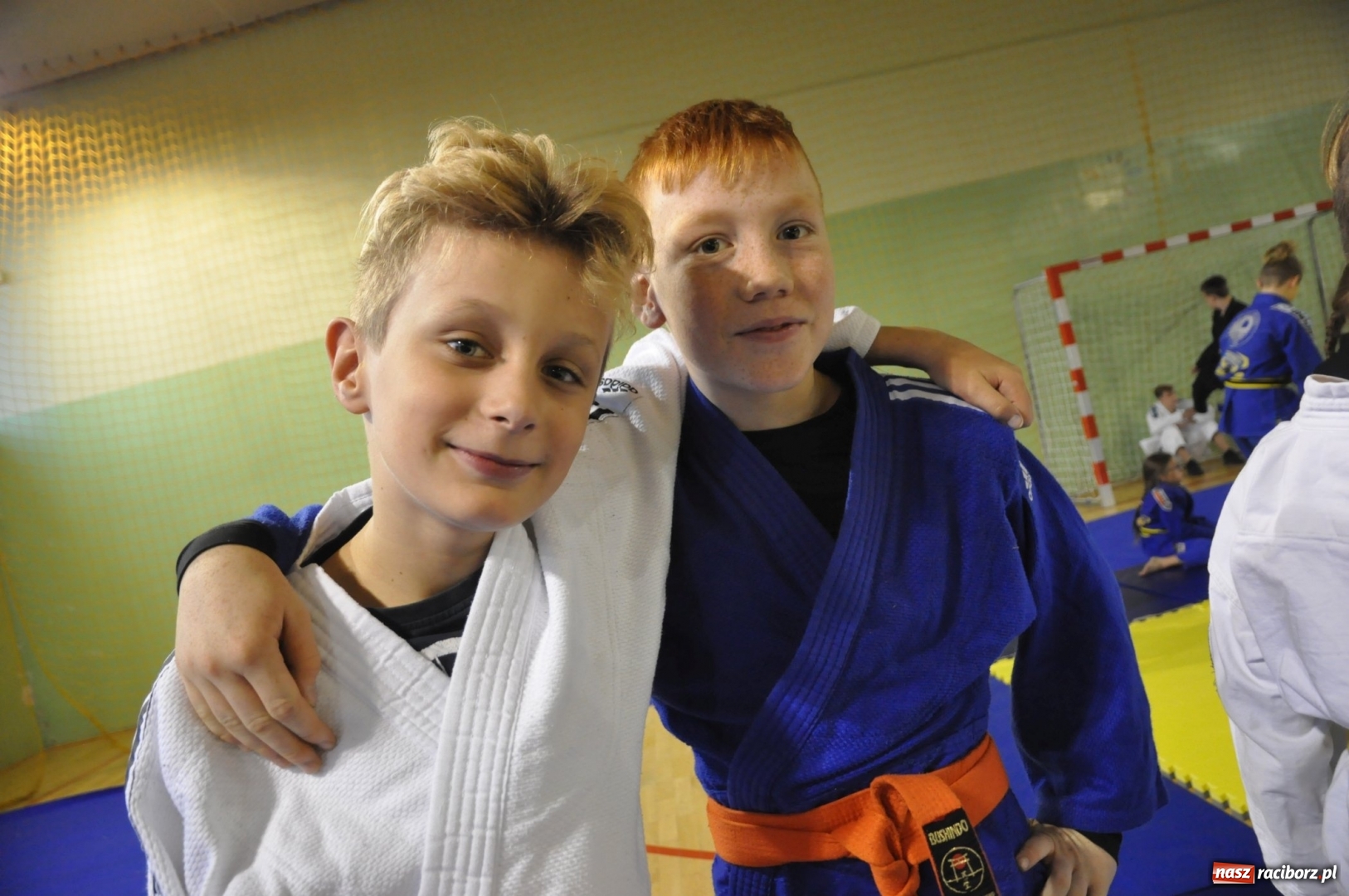 Zdjęcie w galerii na portalu naszraciborz.pl: Ogólnopolska liga dzieci i młodzieży w ju-jitsu na matach w Kuźni Raciborskiej wiadomości z regionu