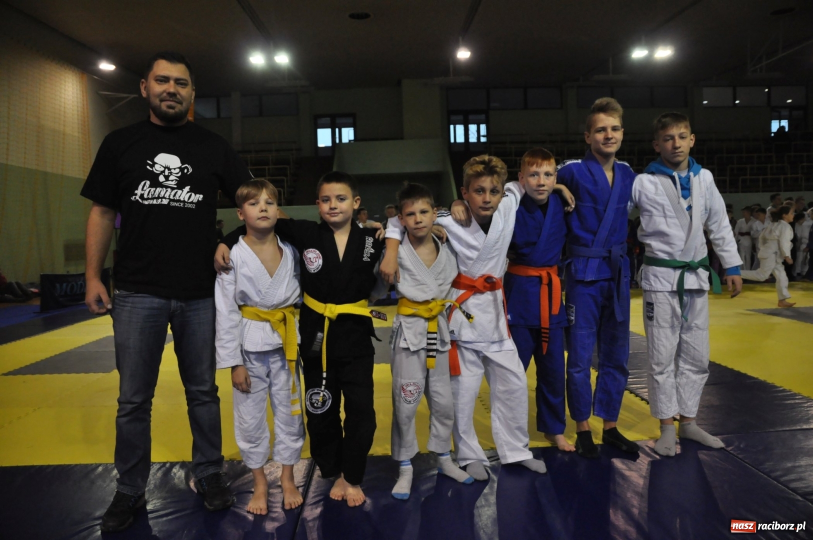 Zdjęcie w galerii na portalu naszraciborz.pl: Ogólnopolska liga dzieci i młodzieży w ju-jitsu na matach w Kuźni Raciborskiej wiadomości z regionu