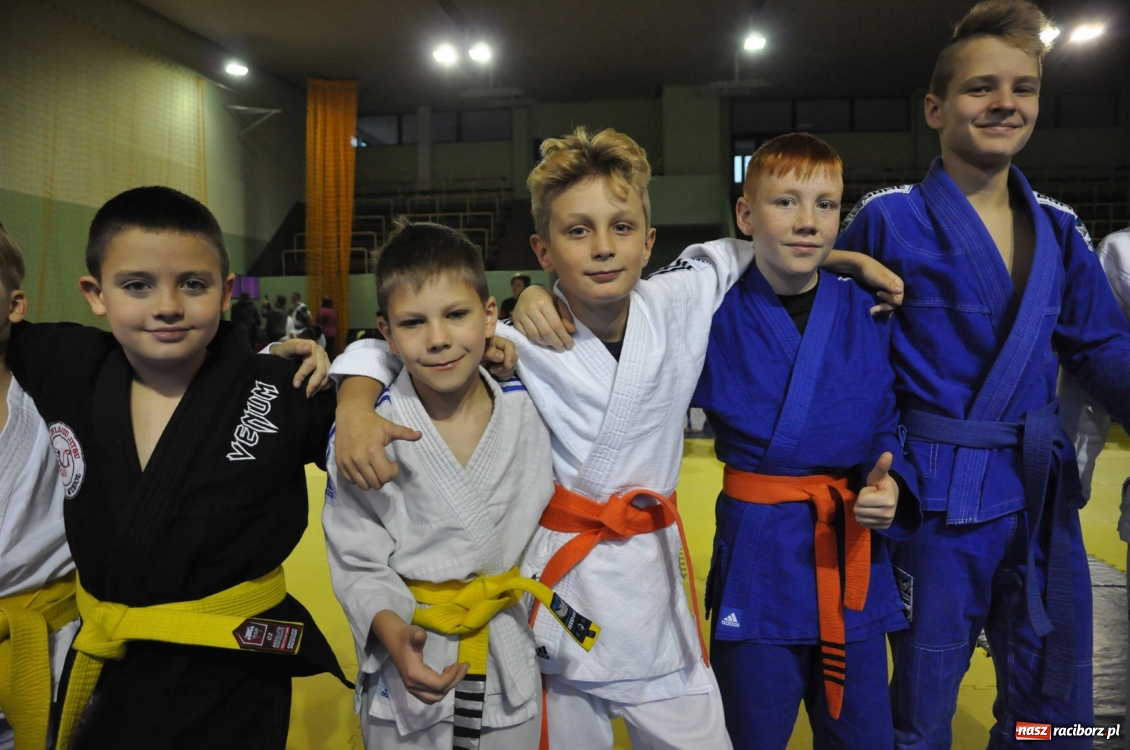 Zdjęcie w galerii na portalu naszraciborz.pl: Ogólnopolska liga dzieci i młodzieży w ju-jitsu na matach w Kuźni Raciborskiej wiadomości z regionu