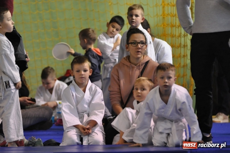 Zdjęcie w galerii na portalu naszraciborz.pl: Ogólnopolska liga dzieci i młodzieży w ju-jitsu na matach w Kuźni Raciborskiej wiadomości z regionu