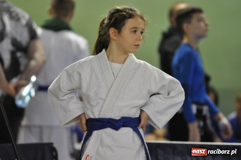 Zdjęcie w galerii na portalu naszraciborz.pl: Ogólnopolska liga dzieci i młodzieży w ju-jitsu na matach w Kuźni Raciborskiej wiadomości z regionu