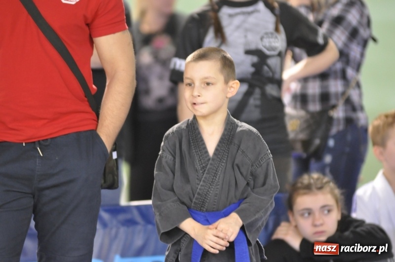 Zdjęcie w galerii na portalu naszraciborz.pl: Ogólnopolska liga dzieci i młodzieży w ju-jitsu na matach w Kuźni Raciborskiej wiadomości z regionu