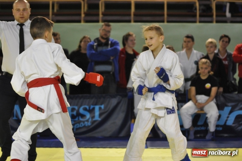 Zdjęcie w galerii na portalu naszraciborz.pl: Ogólnopolska liga dzieci i młodzieży w ju-jitsu na matach w Kuźni Raciborskiej wiadomości z regionu