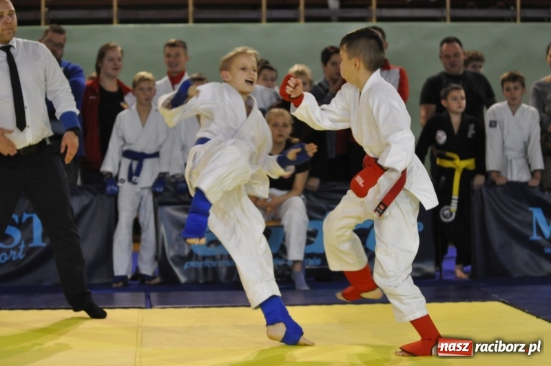 Zdjęcie w galerii na portalu naszraciborz.pl: Ogólnopolska liga dzieci i młodzieży w ju-jitsu na matach w Kuźni Raciborskiej wiadomości z regionu