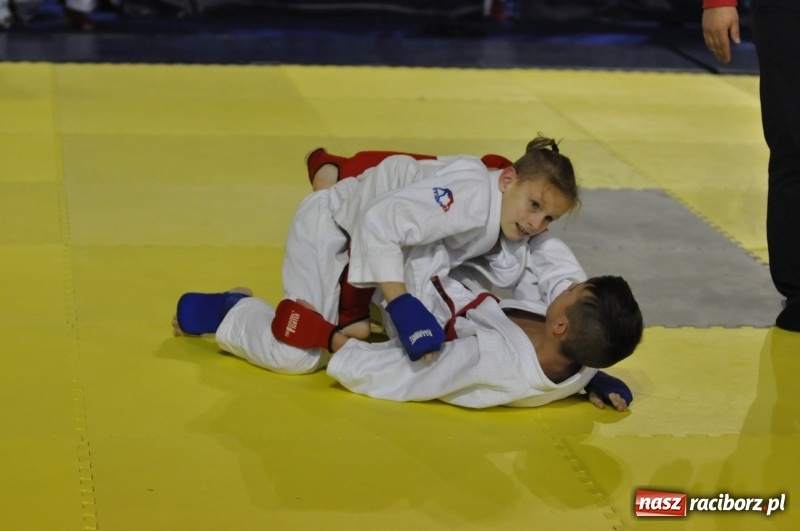 Zdjęcie w galerii na portalu naszraciborz.pl: Ogólnopolska liga dzieci i młodzieży w ju-jitsu na matach w Kuźni Raciborskiej wiadomości z regionu