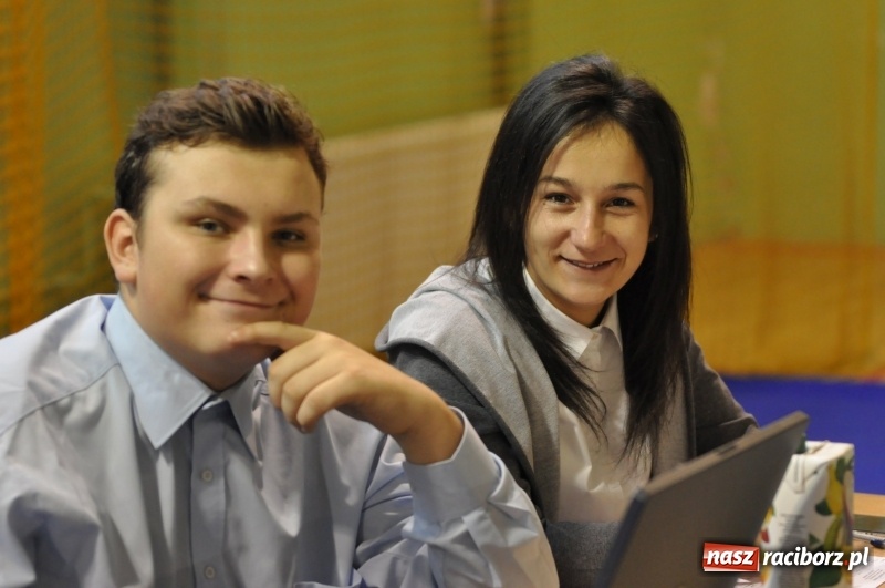 Zdjęcie w galerii na portalu naszraciborz.pl: Ogólnopolska liga dzieci i młodzieży w ju-jitsu na matach w Kuźni Raciborskiej wiadomości z regionu