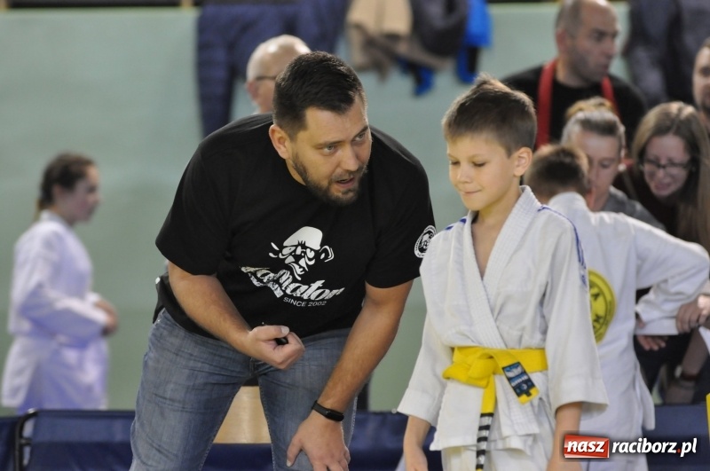 Zdjęcie w galerii na portalu naszraciborz.pl: Ogólnopolska liga dzieci i młodzieży w ju-jitsu na matach w Kuźni Raciborskiej wiadomości z regionu