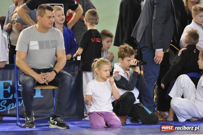Zdjęcie w galerii na portalu naszraciborz.pl: Ogólnopolska liga dzieci i młodzieży w ju-jitsu na matach w Kuźni Raciborskiej wiadomości z regionu