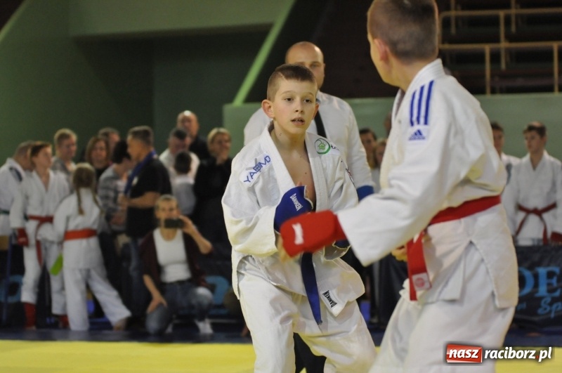 Zdjęcie w galerii na portalu naszraciborz.pl: Ogólnopolska liga dzieci i młodzieży w ju-jitsu na matach w Kuźni Raciborskiej wiadomości z regionu