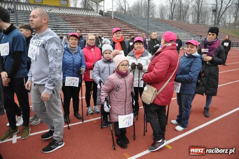Zdjęcie w galerii na portalu naszraciborz.pl: Blisko trzystu uczestników Biegu dla Ani FOTO i WIDEO wiadomości z regionu