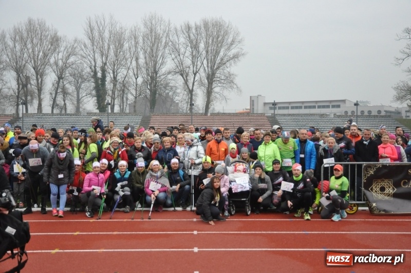 Zdjęcie w galerii na portalu naszraciborz.pl: Blisko trzystu uczestników Biegu dla Ani FOTO i WIDEO wiadomości z regionu
