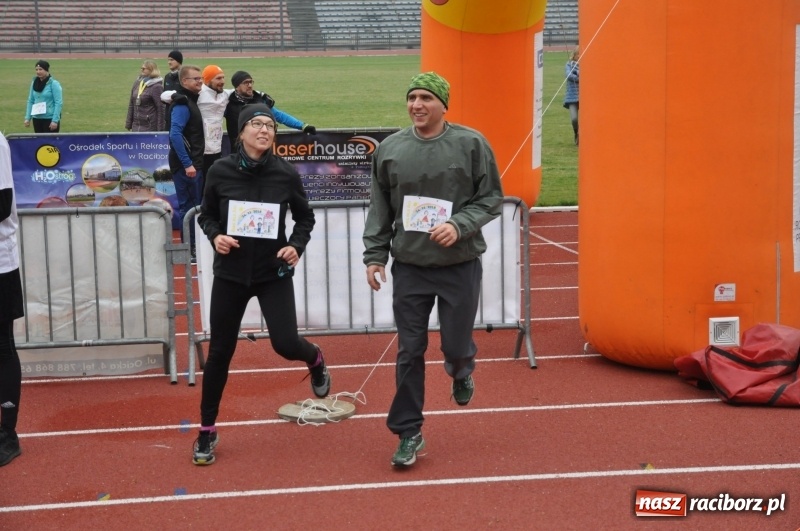 Zdjęcie w galerii na portalu naszraciborz.pl: Blisko trzystu uczestników Biegu dla Ani FOTO i WIDEO wiadomości z regionu