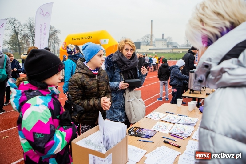 Zdjęcie w galerii na portalu naszraciborz.pl: Blisko trzystu uczestników Biegu dla Ani FOTO i WIDEO wiadomości z regionu