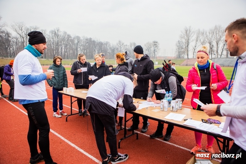 Zdjęcie w galerii na portalu naszraciborz.pl: Blisko trzystu uczestników Biegu dla Ani FOTO i WIDEO wiadomości z regionu