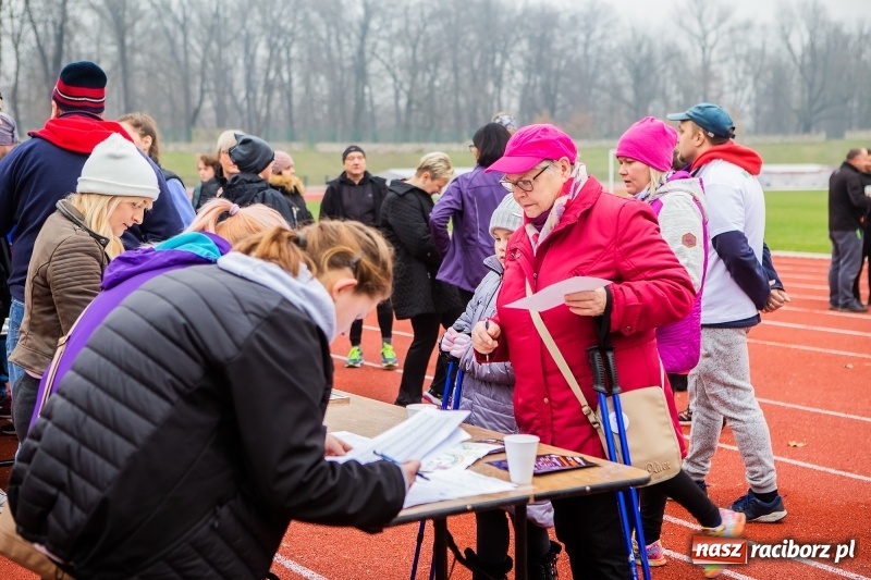 Zdjęcie w galerii na portalu naszraciborz.pl: Blisko trzystu uczestników Biegu dla Ani FOTO i WIDEO wiadomości z regionu