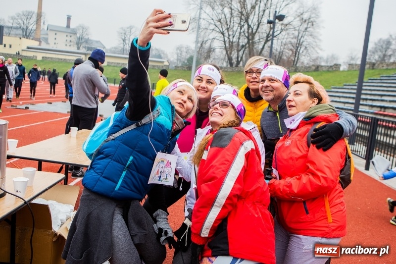 Zdjęcie w galerii na portalu naszraciborz.pl: Blisko trzystu uczestników Biegu dla Ani FOTO i WIDEO wiadomości z regionu