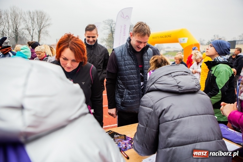 Zdjęcie w galerii na portalu naszraciborz.pl: Blisko trzystu uczestników Biegu dla Ani FOTO i WIDEO wiadomości z regionu