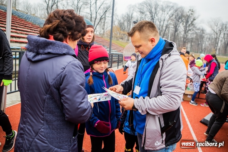 Zdjęcie w galerii na portalu naszraciborz.pl: Blisko trzystu uczestników Biegu dla Ani FOTO i WIDEO wiadomości z regionu