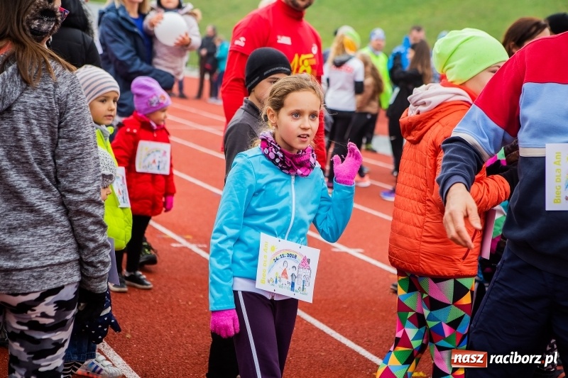 Zdjęcie w galerii na portalu naszraciborz.pl: Blisko trzystu uczestników Biegu dla Ani FOTO i WIDEO wiadomości z regionu