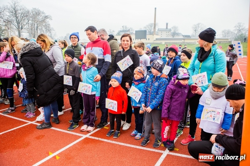 Zdjęcie w galerii na portalu naszraciborz.pl: Blisko trzystu uczestników Biegu dla Ani FOTO i WIDEO wiadomości z regionu