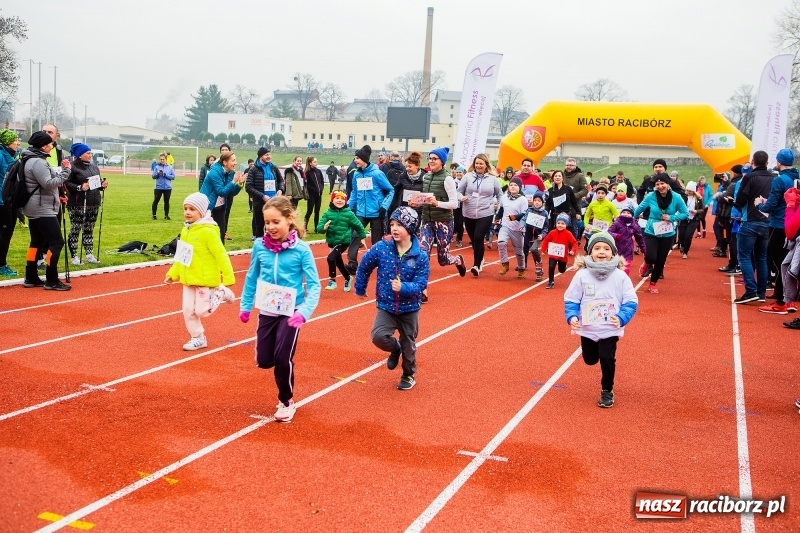 Zdjęcie w galerii na portalu naszraciborz.pl: Blisko trzystu uczestników Biegu dla Ani FOTO i WIDEO wiadomości z regionu