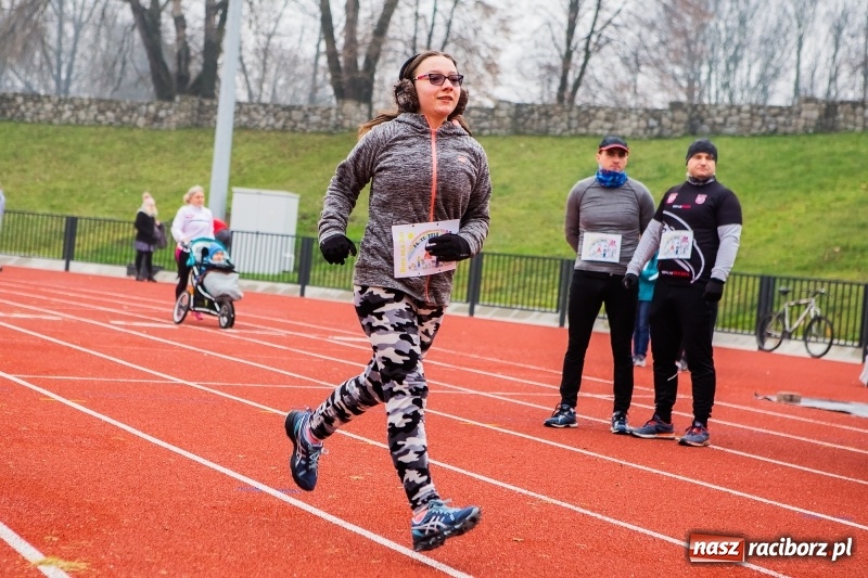 Zdjęcie w galerii na portalu naszraciborz.pl: Blisko trzystu uczestników Biegu dla Ani FOTO i WIDEO wiadomości z regionu
