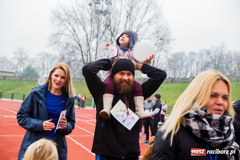 Zdjęcie w galerii na portalu naszraciborz.pl: Blisko trzystu uczestników Biegu dla Ani FOTO i WIDEO wiadomości z regionu