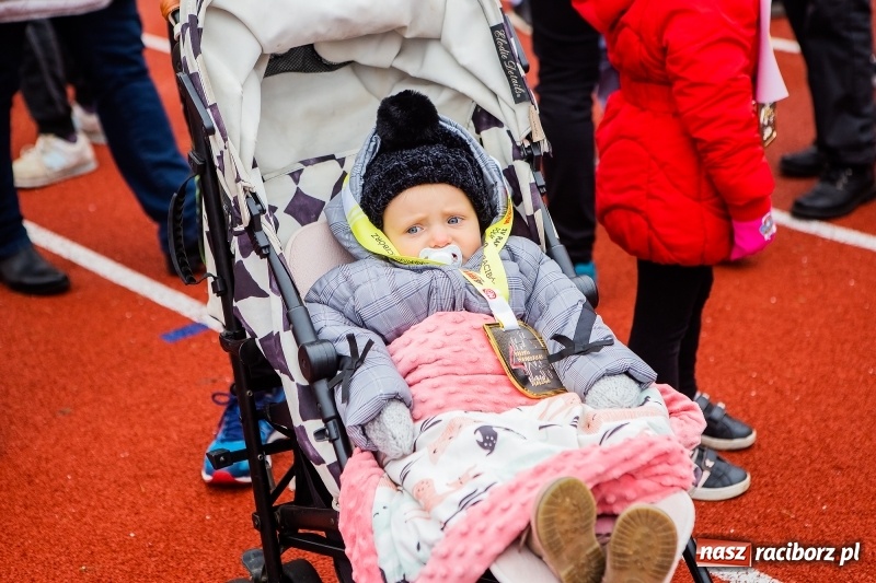 Zdjęcie w galerii na portalu naszraciborz.pl: Blisko trzystu uczestników Biegu dla Ani FOTO i WIDEO wiadomości z regionu