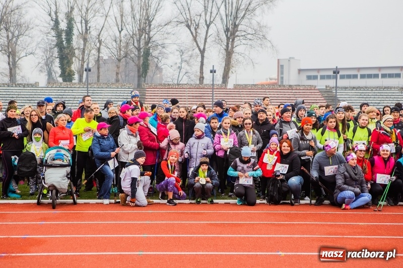 Zdjęcie w galerii na portalu naszraciborz.pl: Blisko trzystu uczestników Biegu dla Ani FOTO i WIDEO wiadomości z regionu