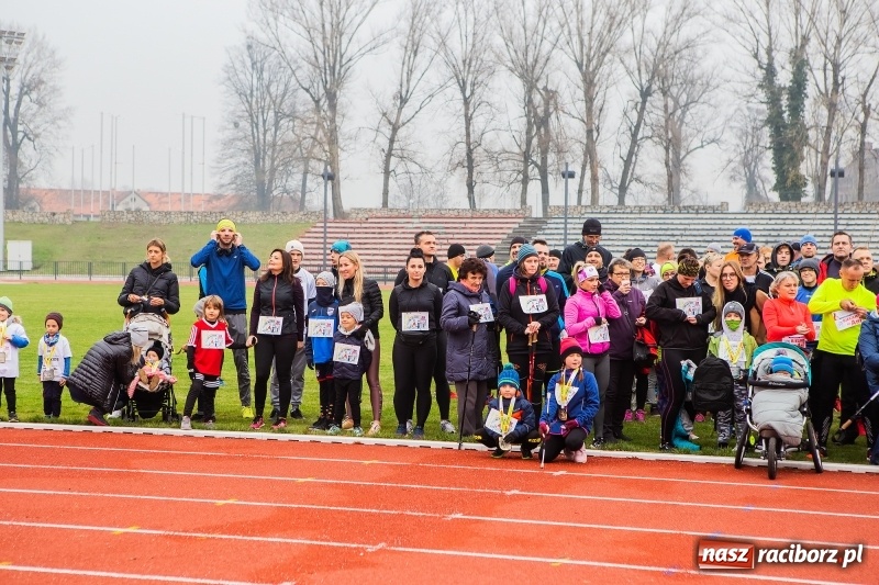 Zdjęcie w galerii na portalu naszraciborz.pl: Blisko trzystu uczestników Biegu dla Ani FOTO i WIDEO wiadomości z regionu