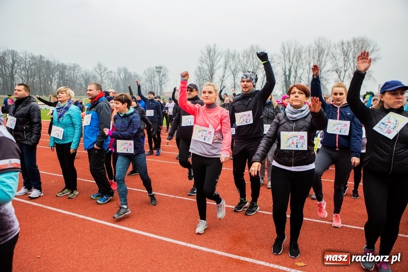 Zdjęcie w galerii na portalu naszraciborz.pl: Blisko trzystu uczestników Biegu dla Ani FOTO i WIDEO wiadomości z regionu