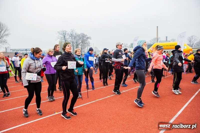 Zdjęcie w galerii na portalu naszraciborz.pl: Blisko trzystu uczestników Biegu dla Ani FOTO i WIDEO wiadomości z regionu