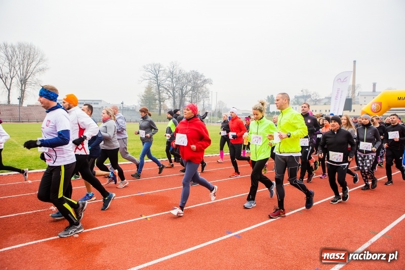 Zdjęcie w galerii na portalu naszraciborz.pl: Blisko trzystu uczestników Biegu dla Ani FOTO i WIDEO wiadomości z regionu