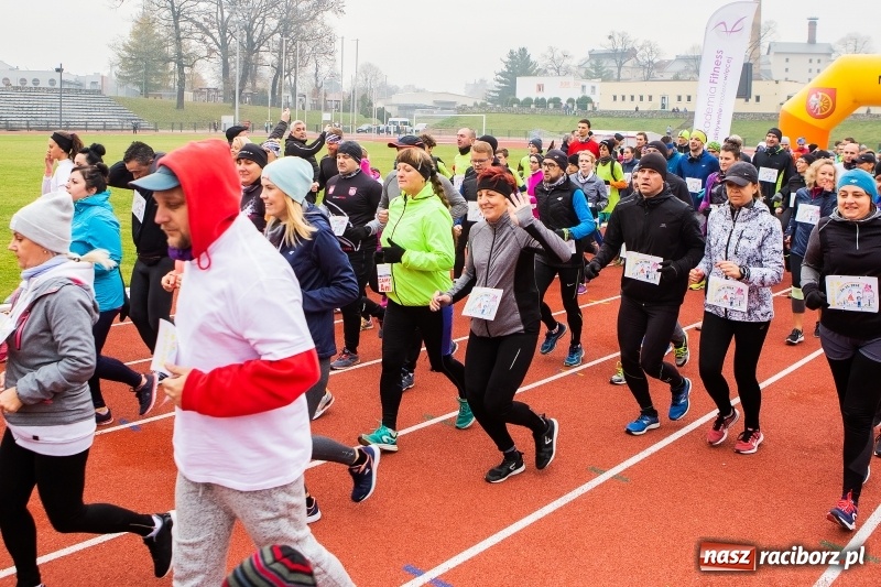 Zdjęcie w galerii na portalu naszraciborz.pl: Blisko trzystu uczestników Biegu dla Ani FOTO i WIDEO wiadomości z regionu