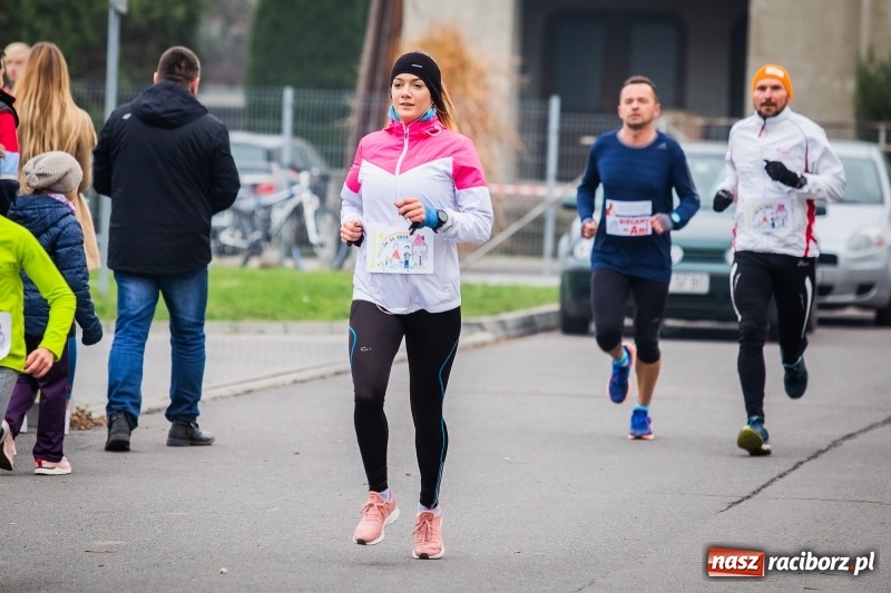 Zdjęcie w galerii na portalu naszraciborz.pl: Blisko trzystu uczestników Biegu dla Ani FOTO i WIDEO wiadomości z regionu