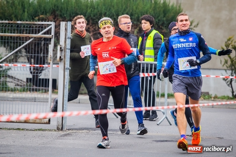 Zdjęcie w galerii na portalu naszraciborz.pl: Blisko trzystu uczestników Biegu dla Ani FOTO i WIDEO wiadomości z regionu