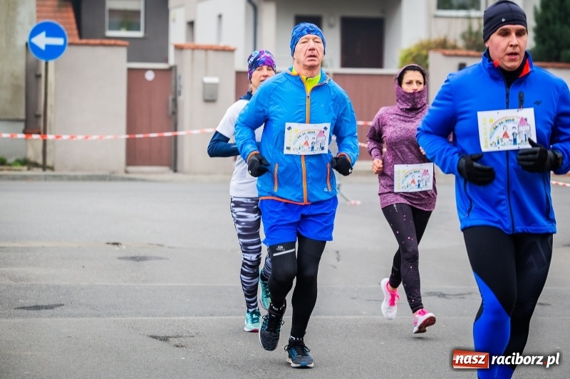 Zdjęcie w galerii na portalu naszraciborz.pl: Blisko trzystu uczestników Biegu dla Ani FOTO i WIDEO wiadomości z regionu