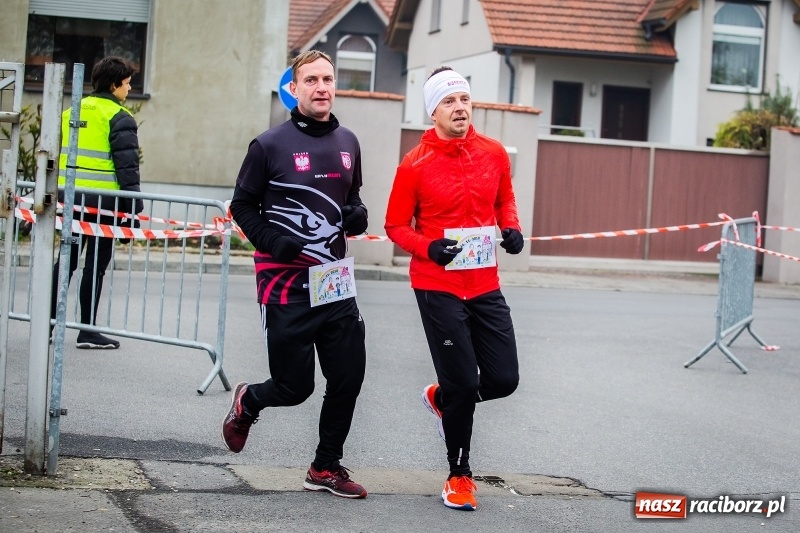 Zdjęcie w galerii na portalu naszraciborz.pl: Blisko trzystu uczestników Biegu dla Ani FOTO i WIDEO wiadomości z regionu