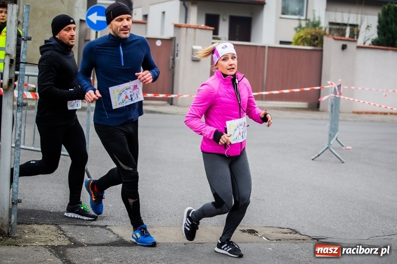 Zdjęcie w galerii na portalu naszraciborz.pl: Blisko trzystu uczestników Biegu dla Ani FOTO i WIDEO wiadomości z regionu